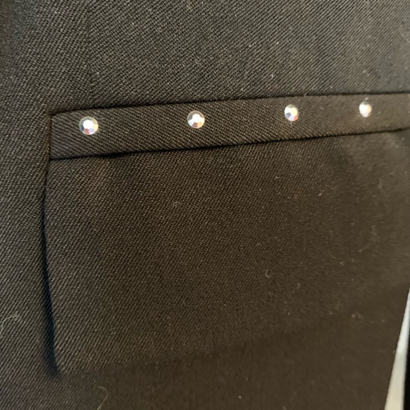 TANJAY Black Blazer - Picture 2 of 4